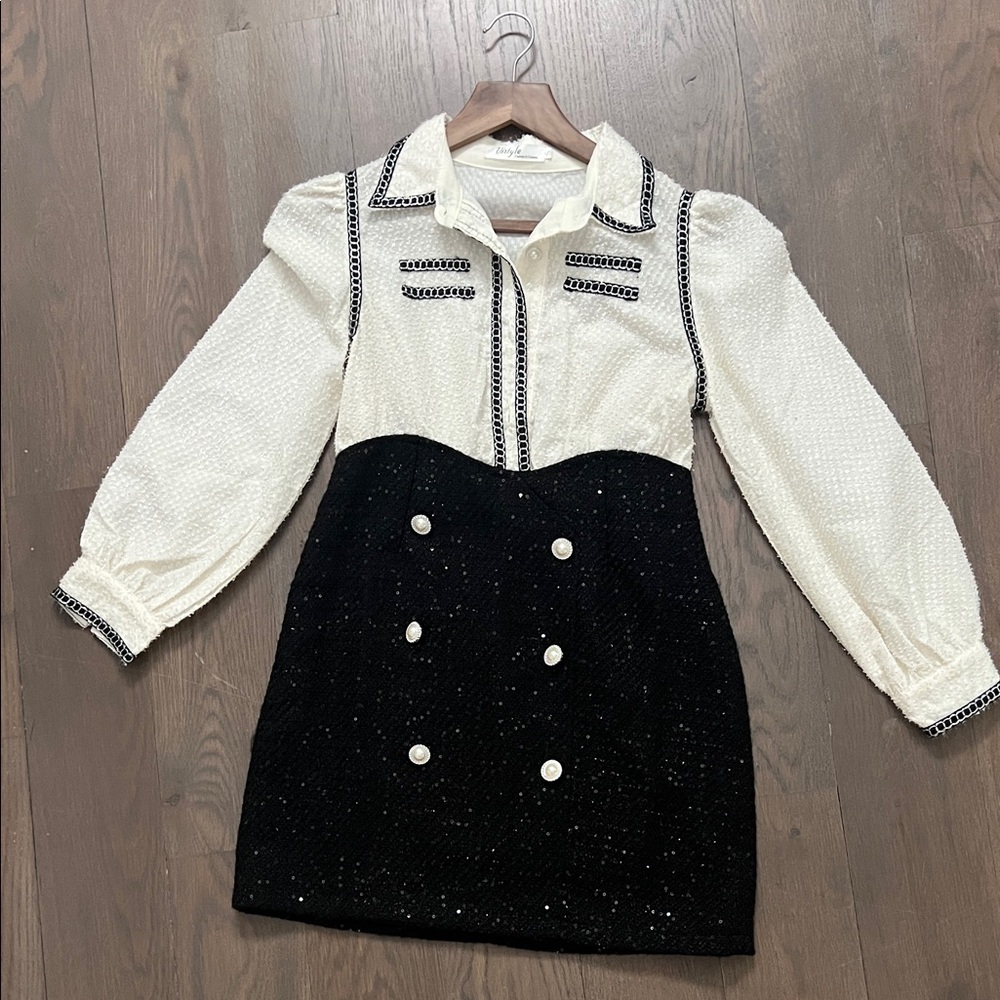 Black and White Long Sleeve Dress